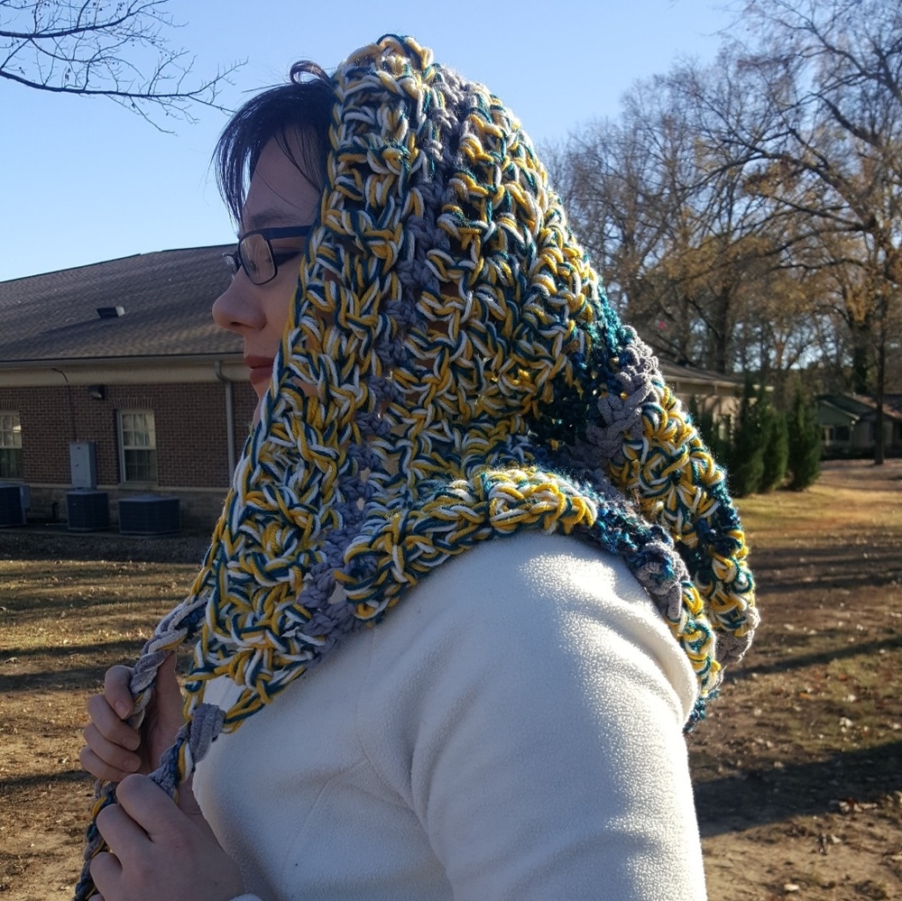 Giant hood hat